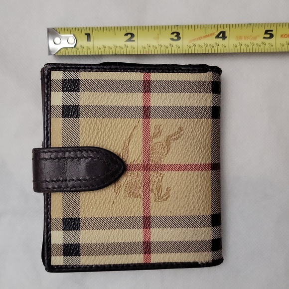Burberry Beige/Brown Haymarket Check Coated Canvas & Leather Flap Bifold Wallet - Picture 13 of 13